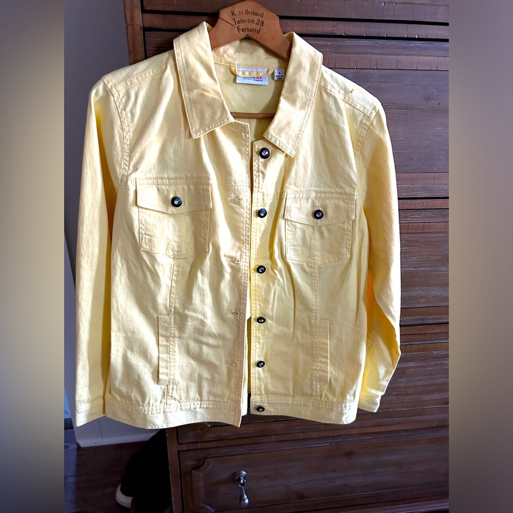 Yellow jean jacket NWOT